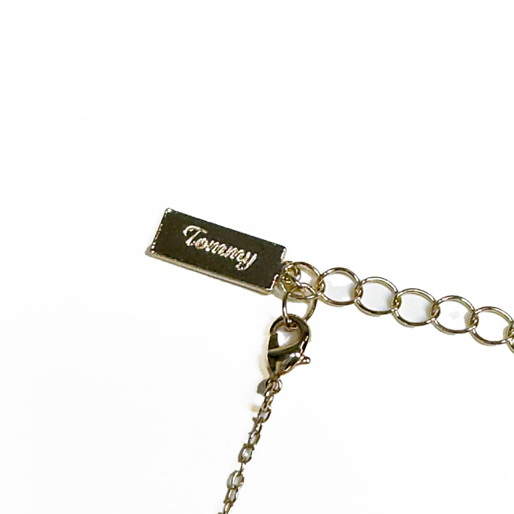 とみビデオ100万人記念ブレスレット