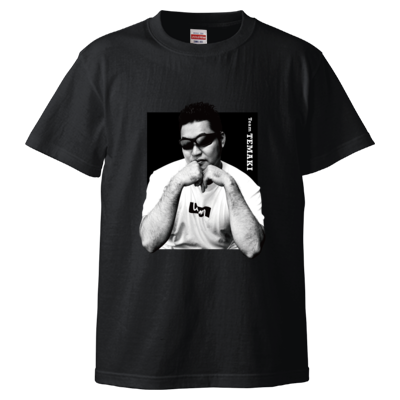 【TeamTEMAKI】 物思いに耽るTEMAKI Tシャツ(ホワイト/ブラック)