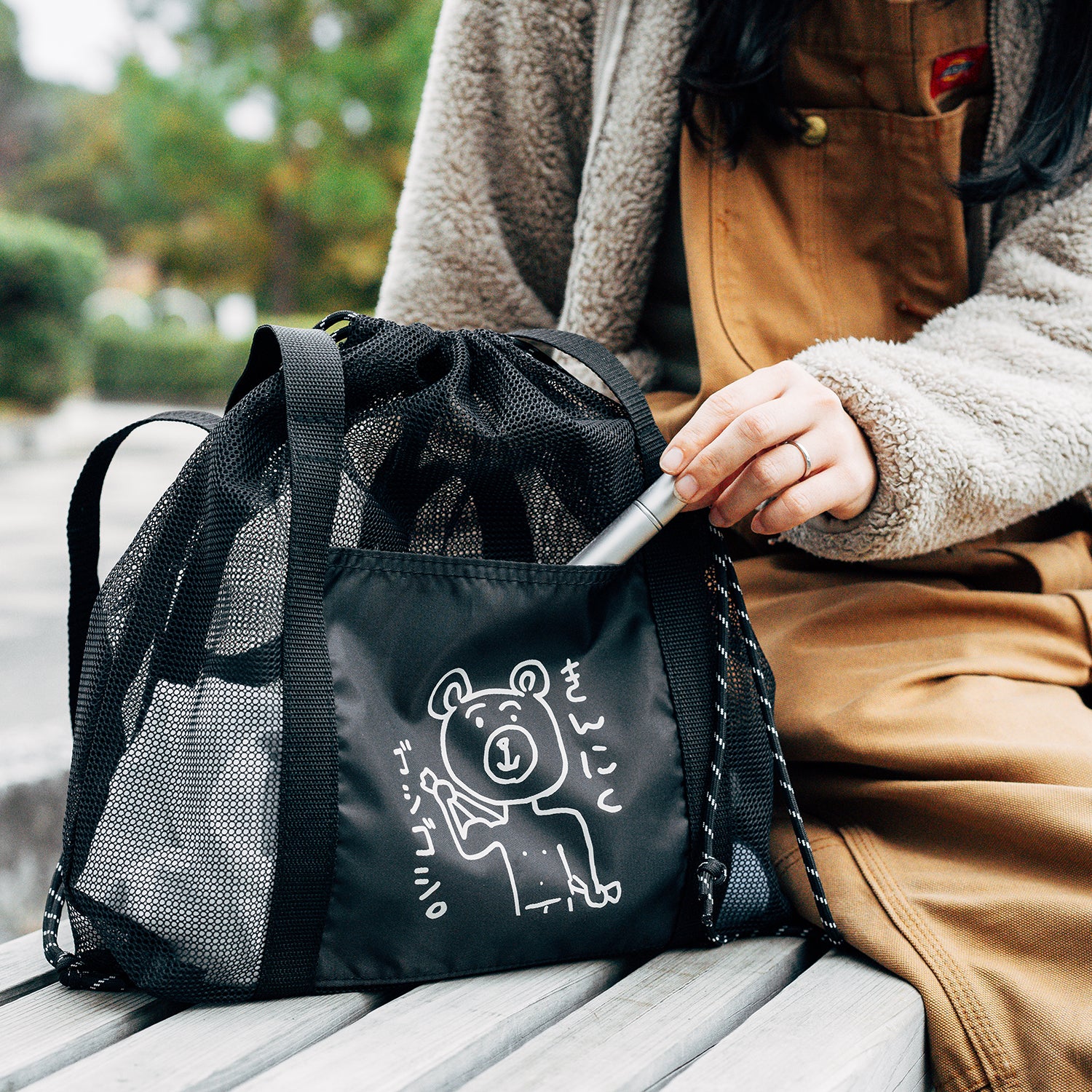 【とったび】きんにくゴシゴシメッシュトート