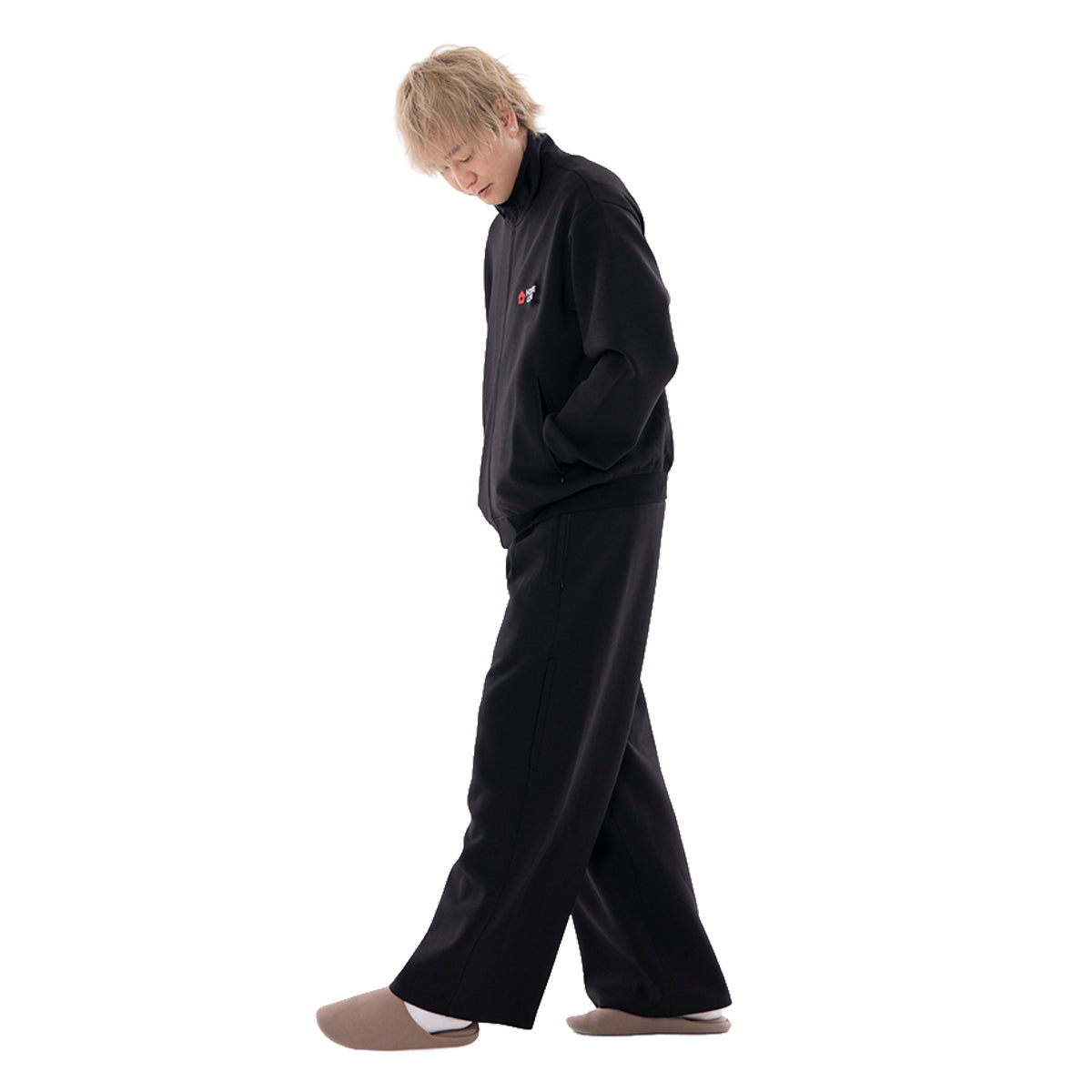 【House Love】Flexible track jacket