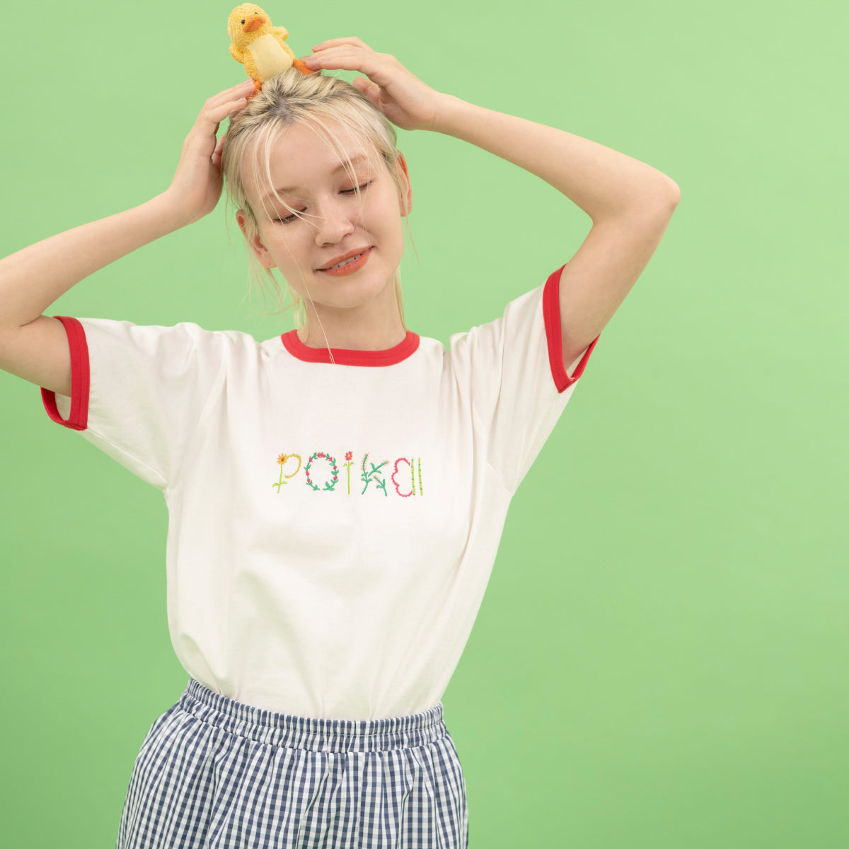 【Poika】フラワー刺繍ロゴTシャツ